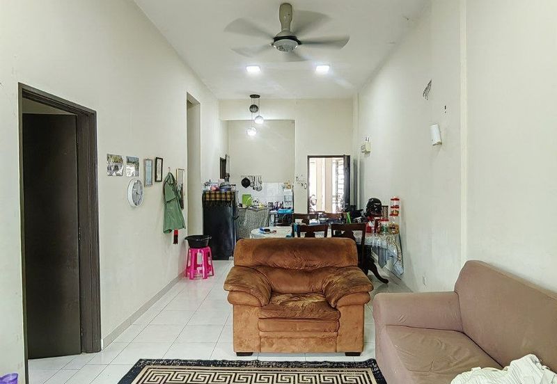 Residensi Warnasari 2