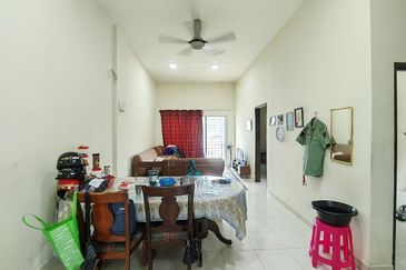 Residensi Warnasari 2