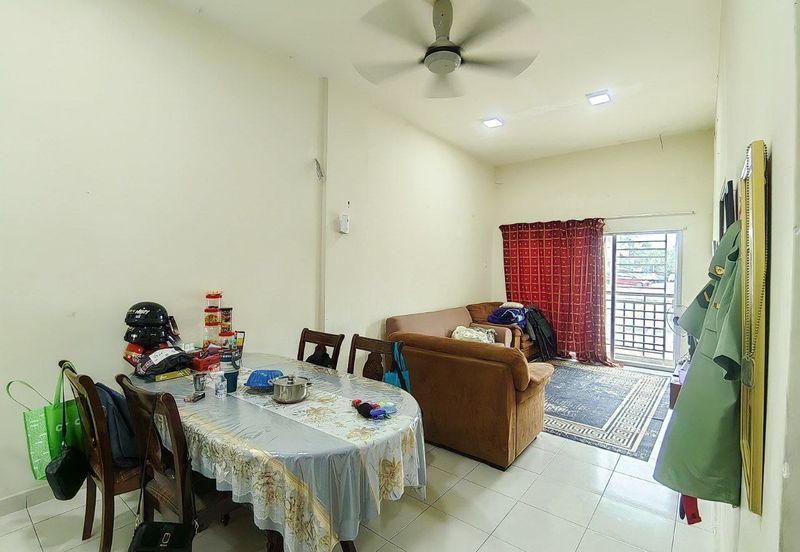 Residensi Warnasari 2