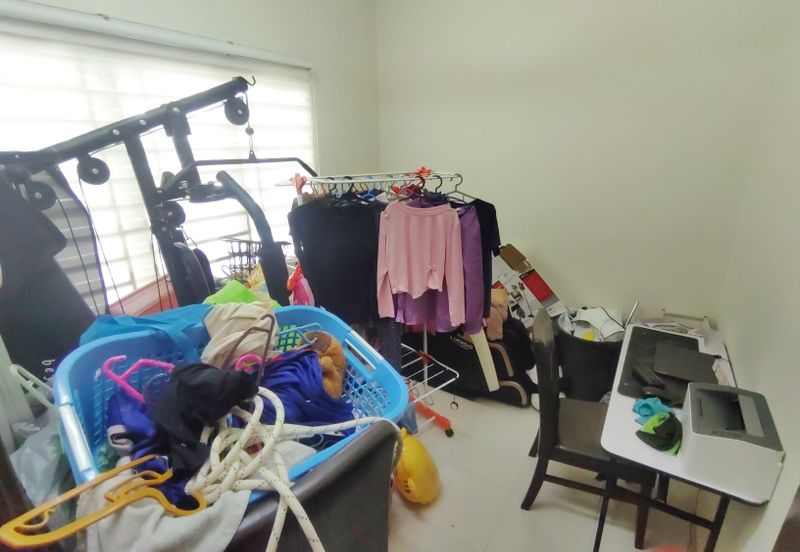 Residensi Warnasari 2