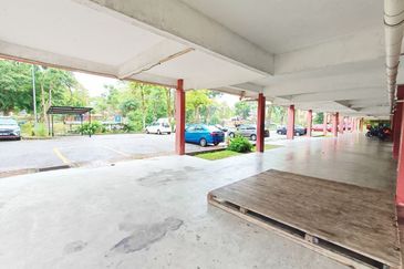 Pangsapuri Desa Subang