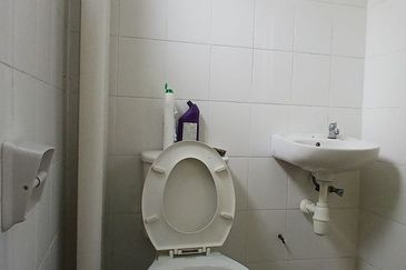 Pangsapuri Akasia, Bandar Botanic