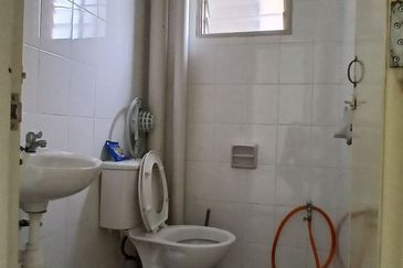 Pangsapuri Akasia, Bandar Botanic