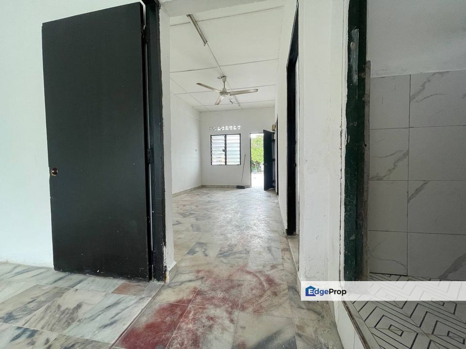 (Renovated) Single Storey End lot Johan Setia Klang, Selangor, Klang