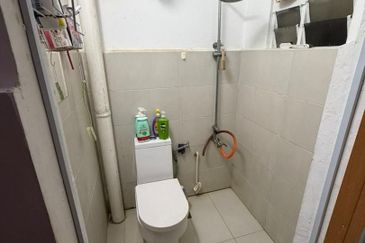 Flat PKNS Seksyen 8