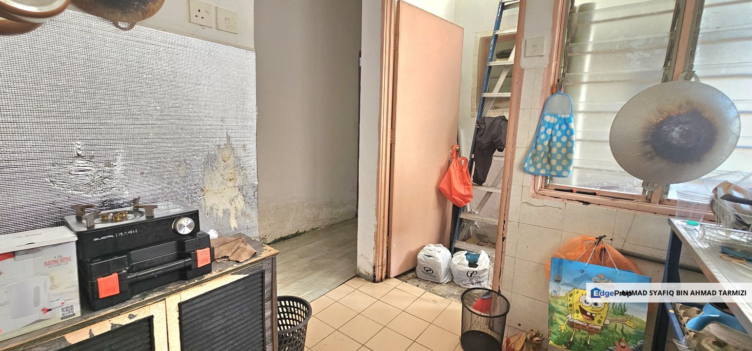 Freehold Murah - Megah Villa Apartment, Kota Warisan, Sepang, Selangor, Sepang