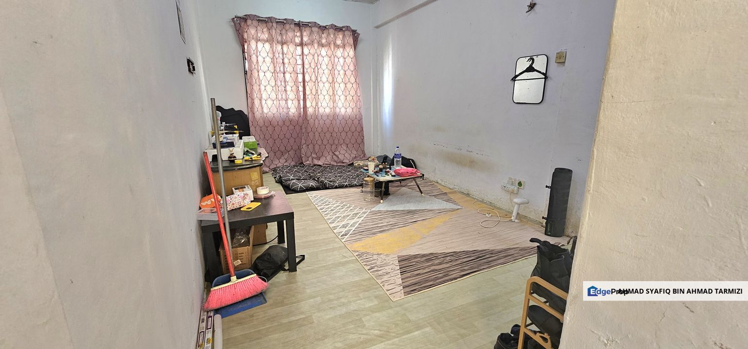 Freehold Murah - Megah Villa Apartment, Kota Warisan, Sepang, Selangor, Sepang