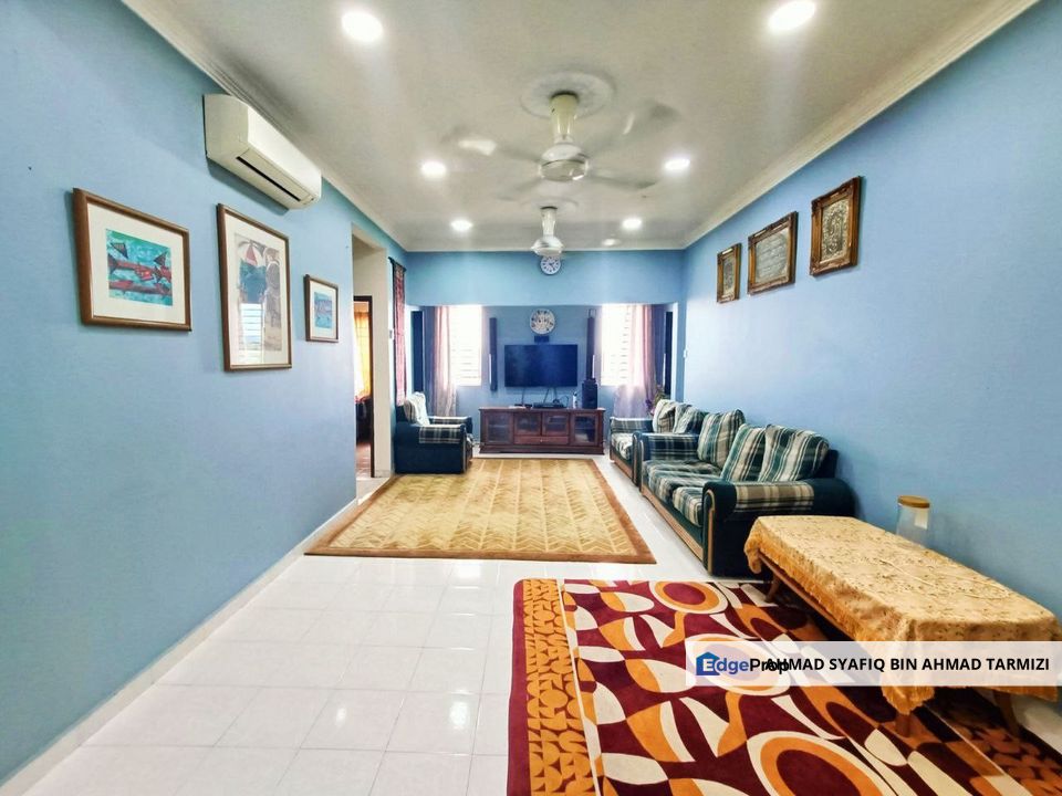 Low level - Pangsapuri Valencia, Taman Sri Muda, Seksyen 25, Shah Alam, Selangor, Subang