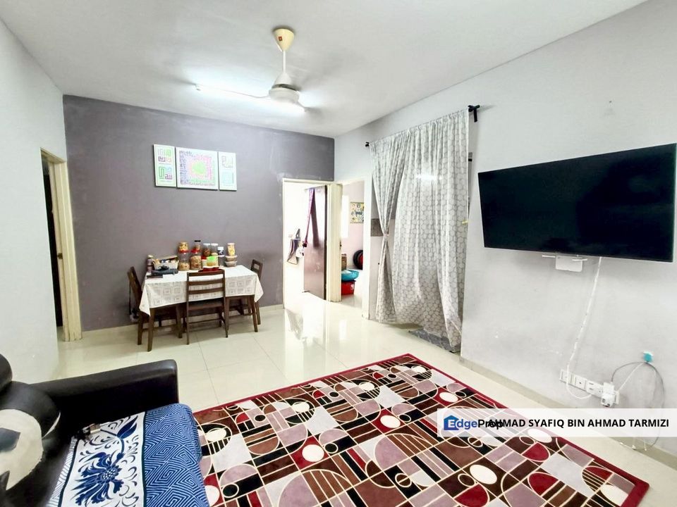 Renovated, Furnished - Pangsapuri Arista, Bandar Parklands Klang, Selangor, Klang