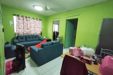 Flat PKNS Seksyen 8