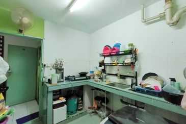 Flat PKNS Seksyen 8