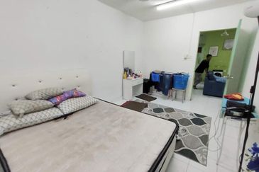 Flat PKNS Seksyen 8