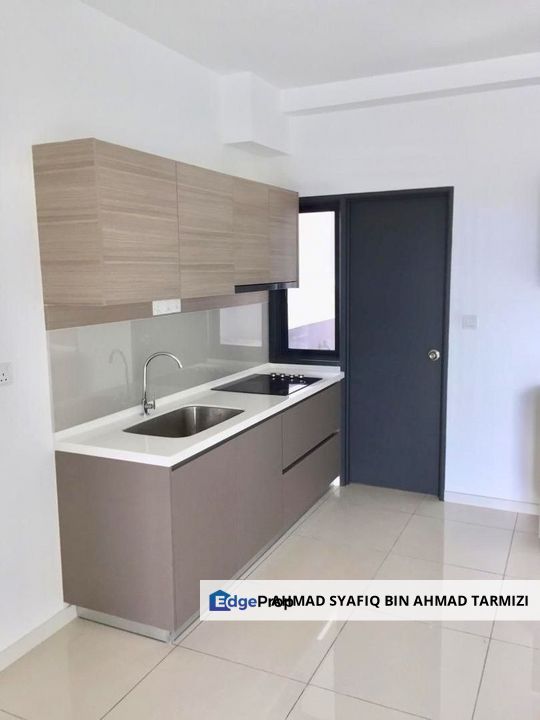 (corner unit) EMIRA RESIDENCE @ SEKSYEN 13, SHAH ALAM, Selangor, Shah Alam