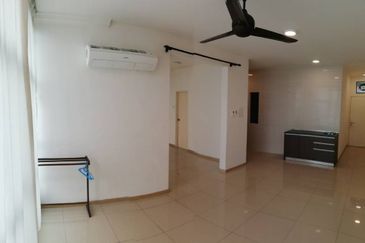 Vista Alam Serviced Apartment