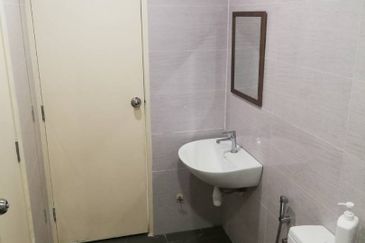 Vista Alam Serviced Apartment