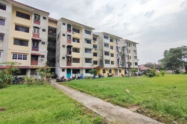 Seksyen 17, Shah Alam