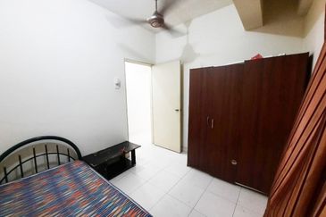 1 Petaling Residences and Commerz