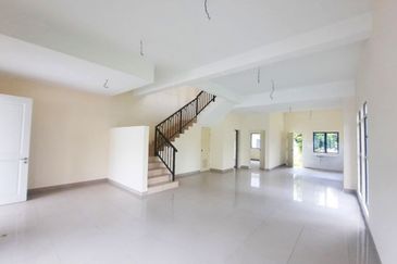 Monet Springtime @ Sunsuria City