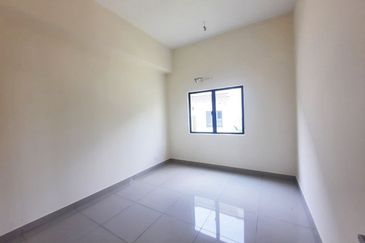 Monet Springtime @ Sunsuria City