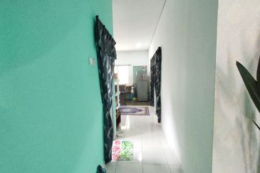 Pulau Indah ( Pulau Lumut )