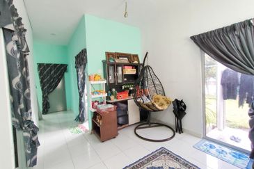 Pulau Indah ( Pulau Lumut )