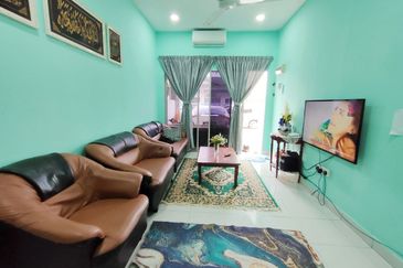 Pulau Indah ( Pulau Lumut )