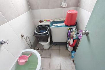 Pulau Indah ( Pulau Lumut )