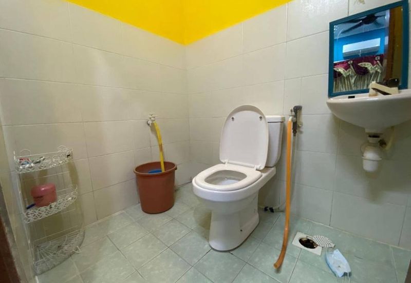 (FULLY FURNISHED RENOVATED) Single Storey Jalan Dusun,Meru,Klang