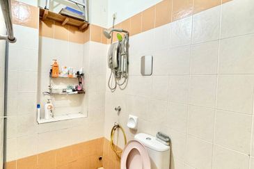 Jalan Makyong, Bandar Bukit Raja