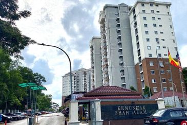 Kemuncak Shah Alam (Sri Kemuncak Kondominium)