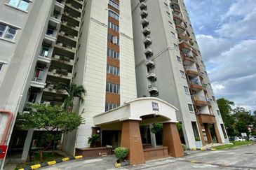 Kemuncak Shah Alam (Sri Kemuncak Kondominium)