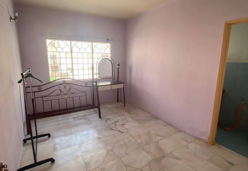 (Well maintained unit) Kasuarina Salju Apartment, Bandar Puncak Alam