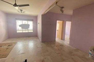 (Well maintained unit) Kasuarina Salju Apartment, Bandar Puncak Alam