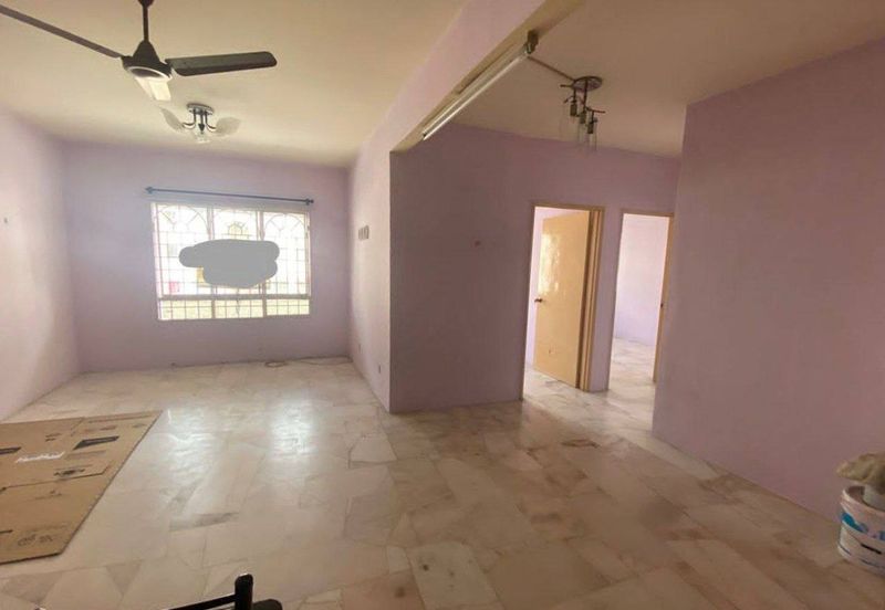 (Well maintained unit) Kasuarina Salju Apartment, Bandar Puncak Alam