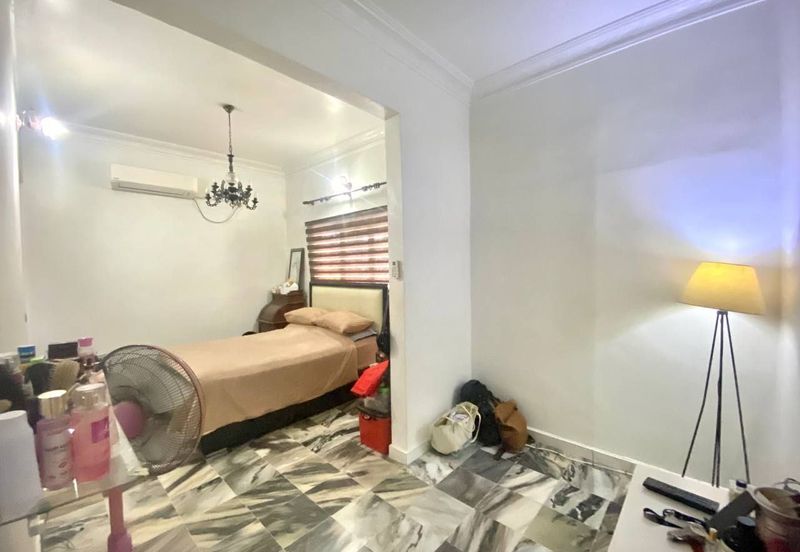 Taman Desa Subang Permai