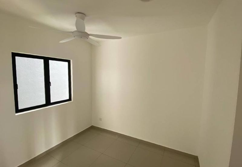 (FREEHOLD & HIGH FLOOR with BALCONY) Huni D' @ Eco Ardence Service Residence Setia Alam