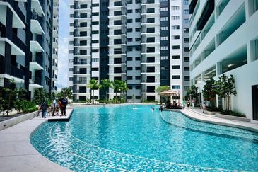 (FREEHOLD & HIGH FLOOR with BALCONY) Huni D' @ Eco Ardence Service Residence Setia Alam