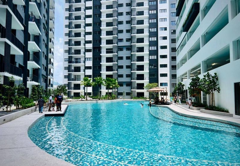 (FREEHOLD & HIGH FLOOR with BALCONY) Huni D' @ Eco Ardence Service Residence Setia Alam