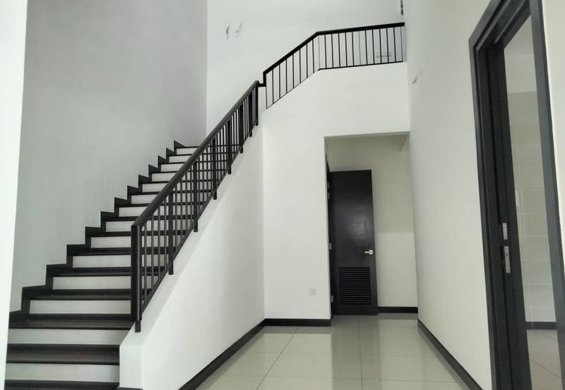 Hevea Elmina Gardens