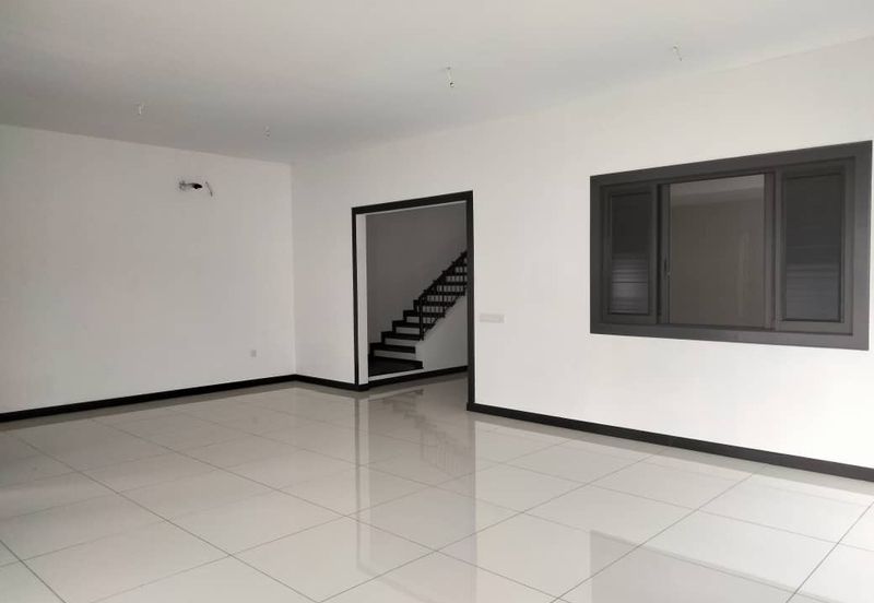 Hevea Elmina Gardens