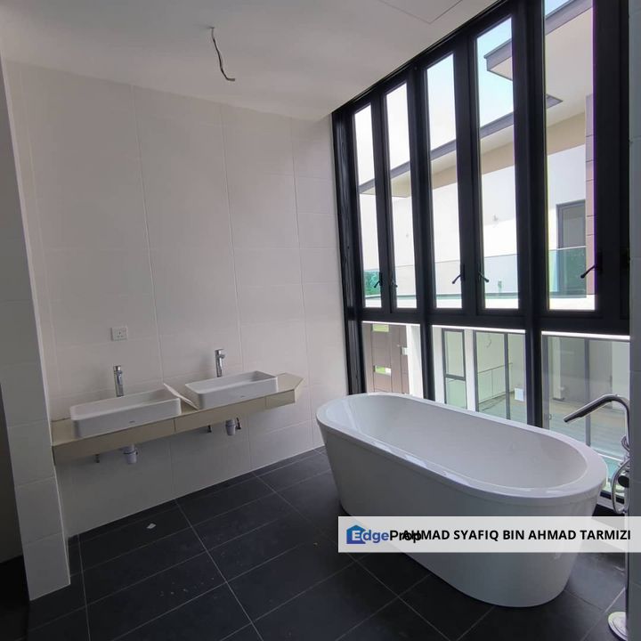 (Non Bumi) Triple Storey Semi D @ Vila Elemen, Seksyen 13 Shah Alam, Selangor, Selangor, Shah Alam