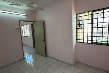 Pangsapuri Subang Suria