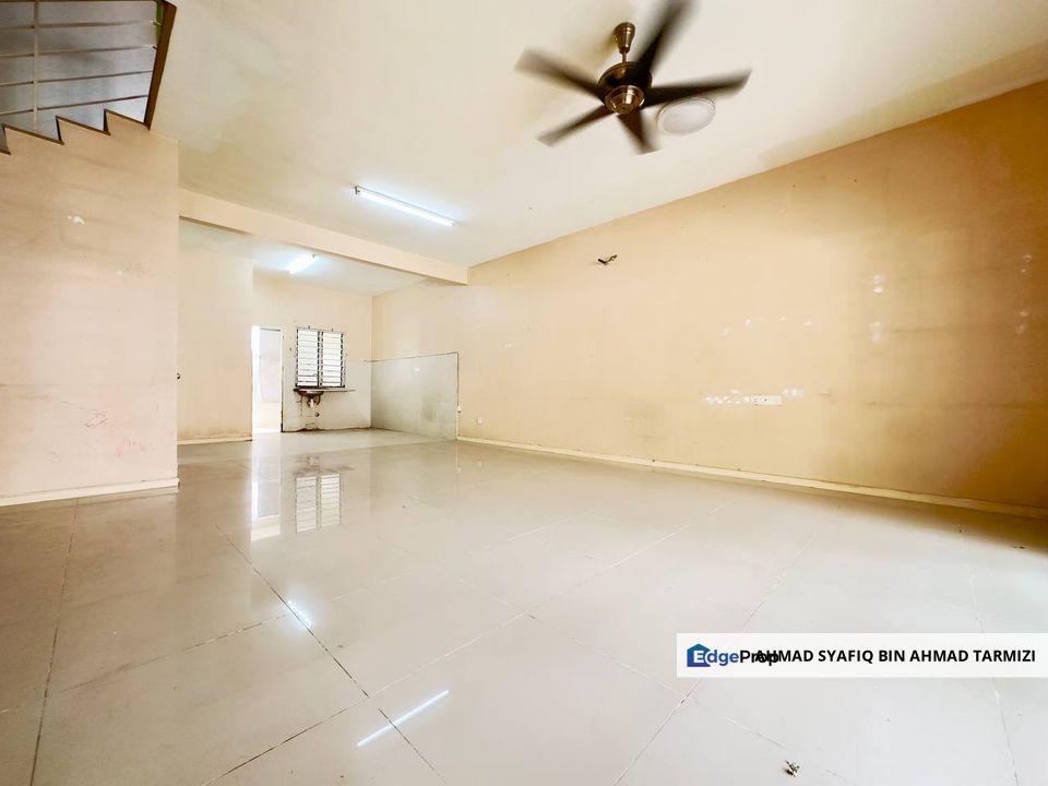 Double Storey @ Sunway Alam Suria U10 Shah Alam , Selangor, Shah Alam