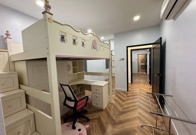 Jalan Setia Perdana U13/25