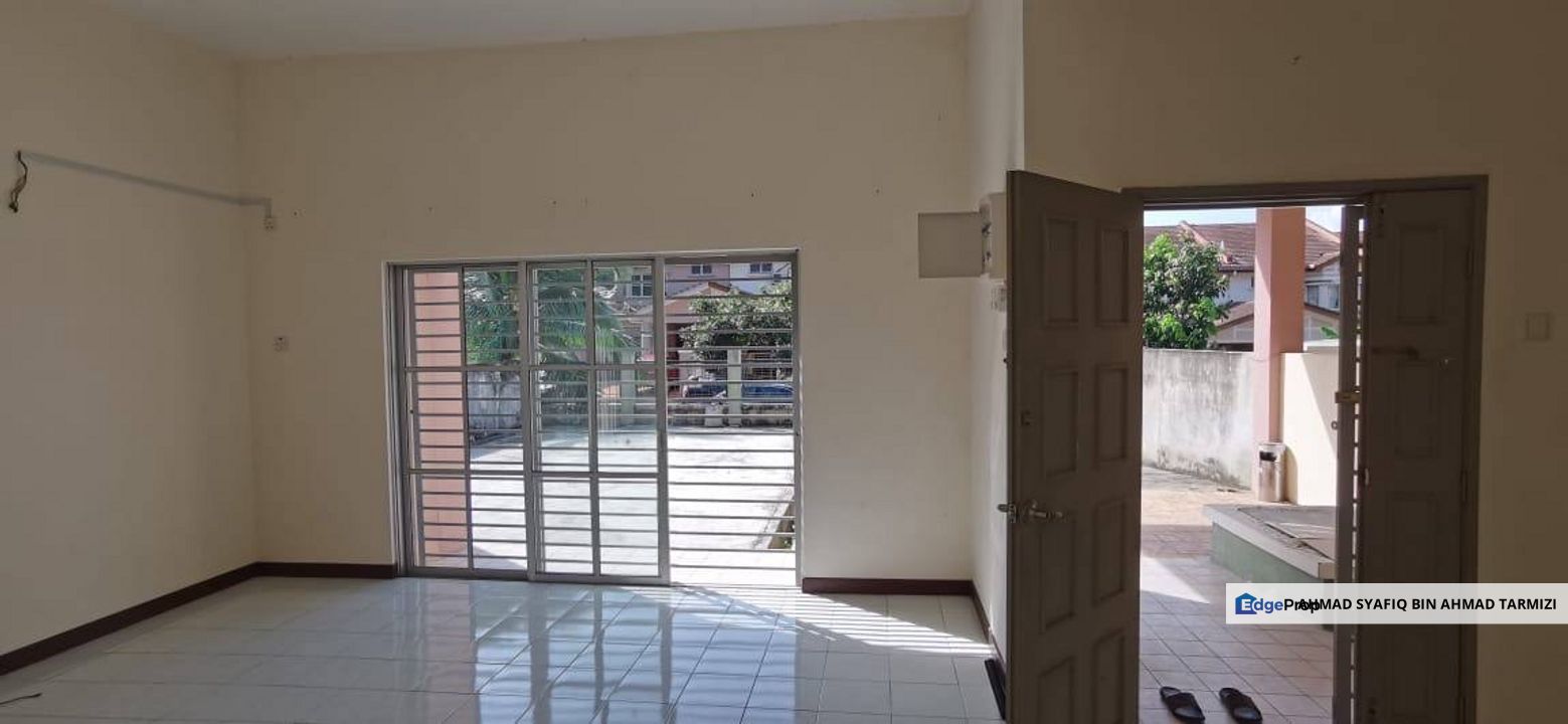 (Facing Open) 2 Tingkat Semi D Subang Impian Sek U10 Shah Alam, Selangor, Subang