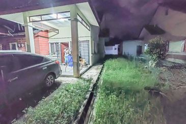 Jalan Haji Iman Omar 