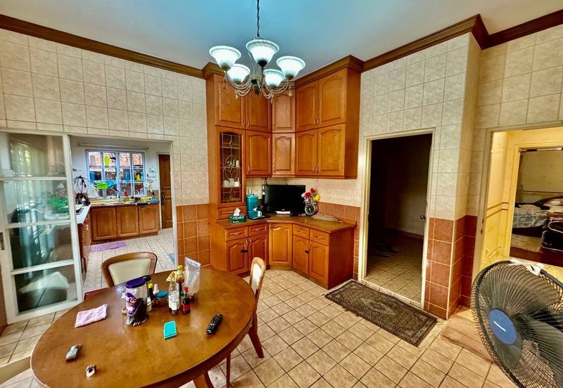 ( Corner Lot, Freehold )  2 Storey Bungalow Bidai Residence, Bukit Jelutong, Shah Alam  