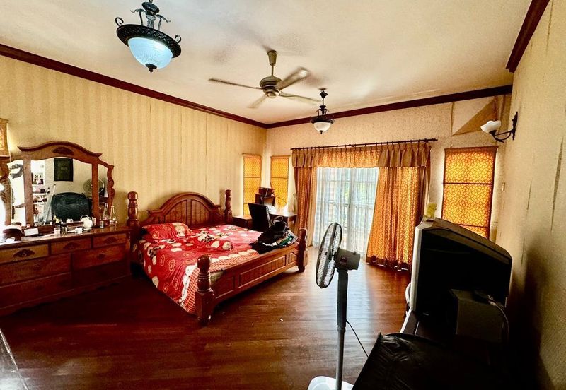 ( Corner Lot, Freehold )  2 Storey Bungalow Bidai Residence, Bukit Jelutong, Shah Alam  