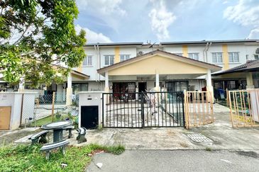 Jalan Meranti Bunga 1