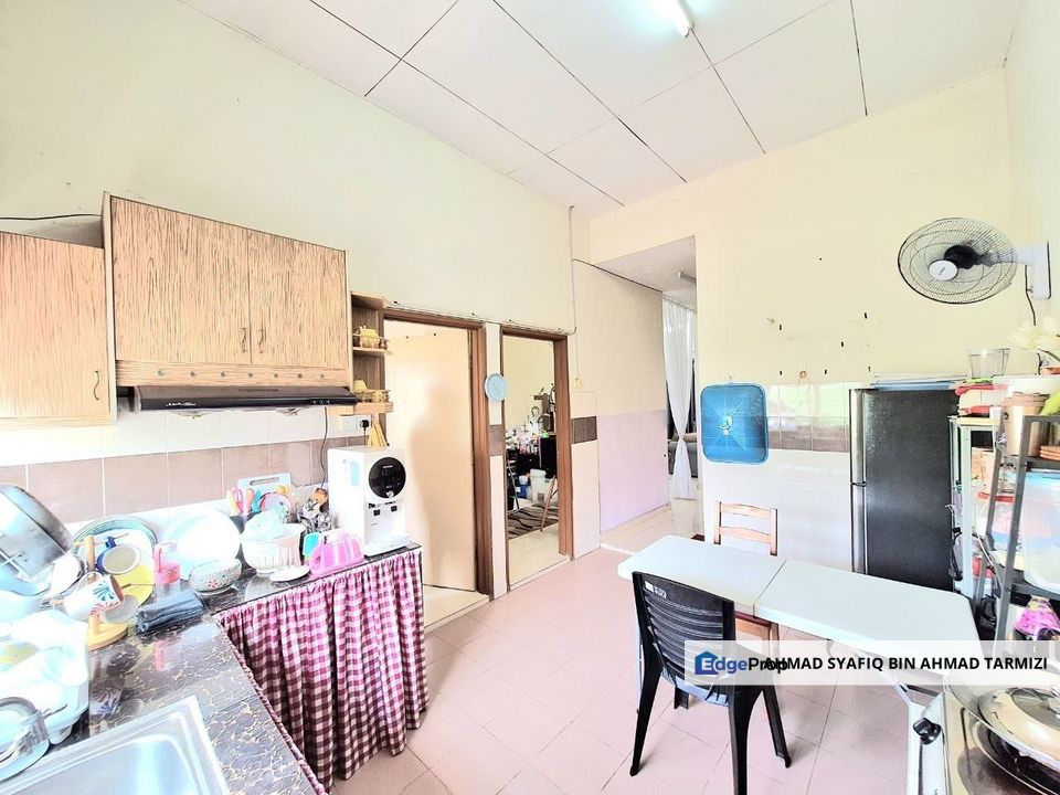 ( Freehold )  Single Storey Taman Sri Pelangi Bukit Naga Seksyen 32 Shah Alam , Selangor, Shah Alam